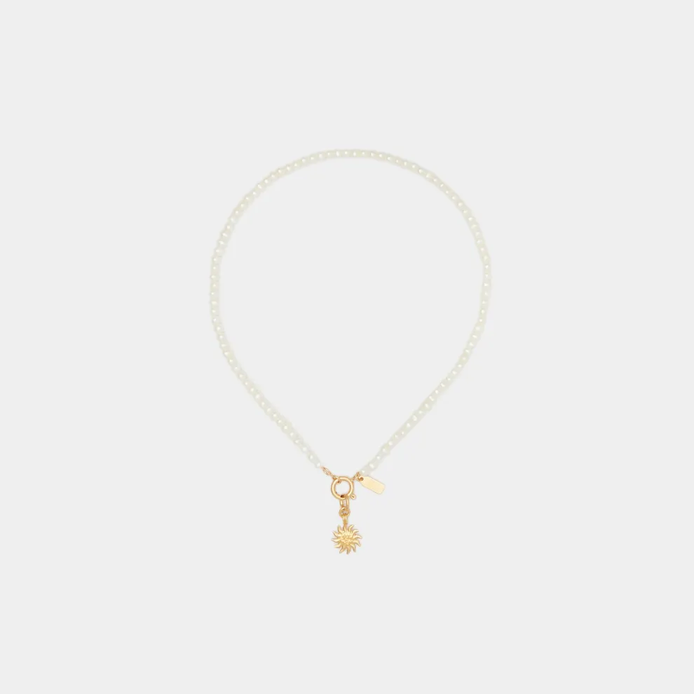 Two Lions x Billie - Exclusive 15.5" Freshwater Pearl Necklace