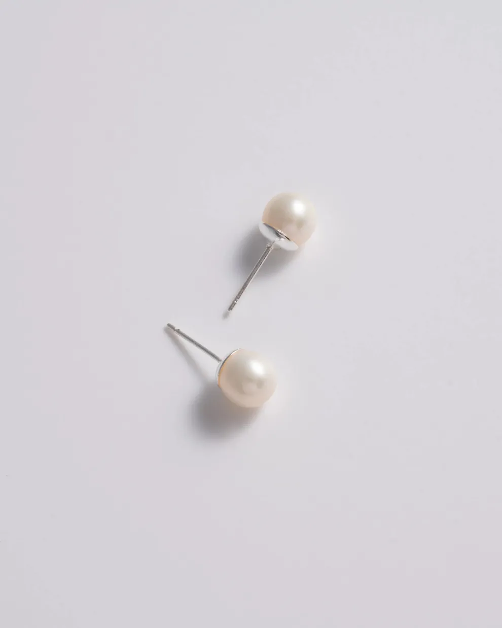 Mademoiselle Jules - Pearl Studs