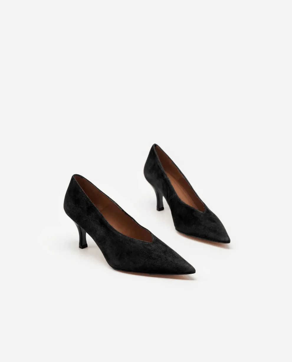 Flattered - Fabienne suede